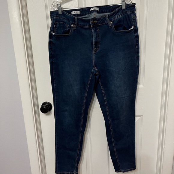 VIGOSS Jagger Skinny Jeans size 18 stretch - Picture 2 of 7